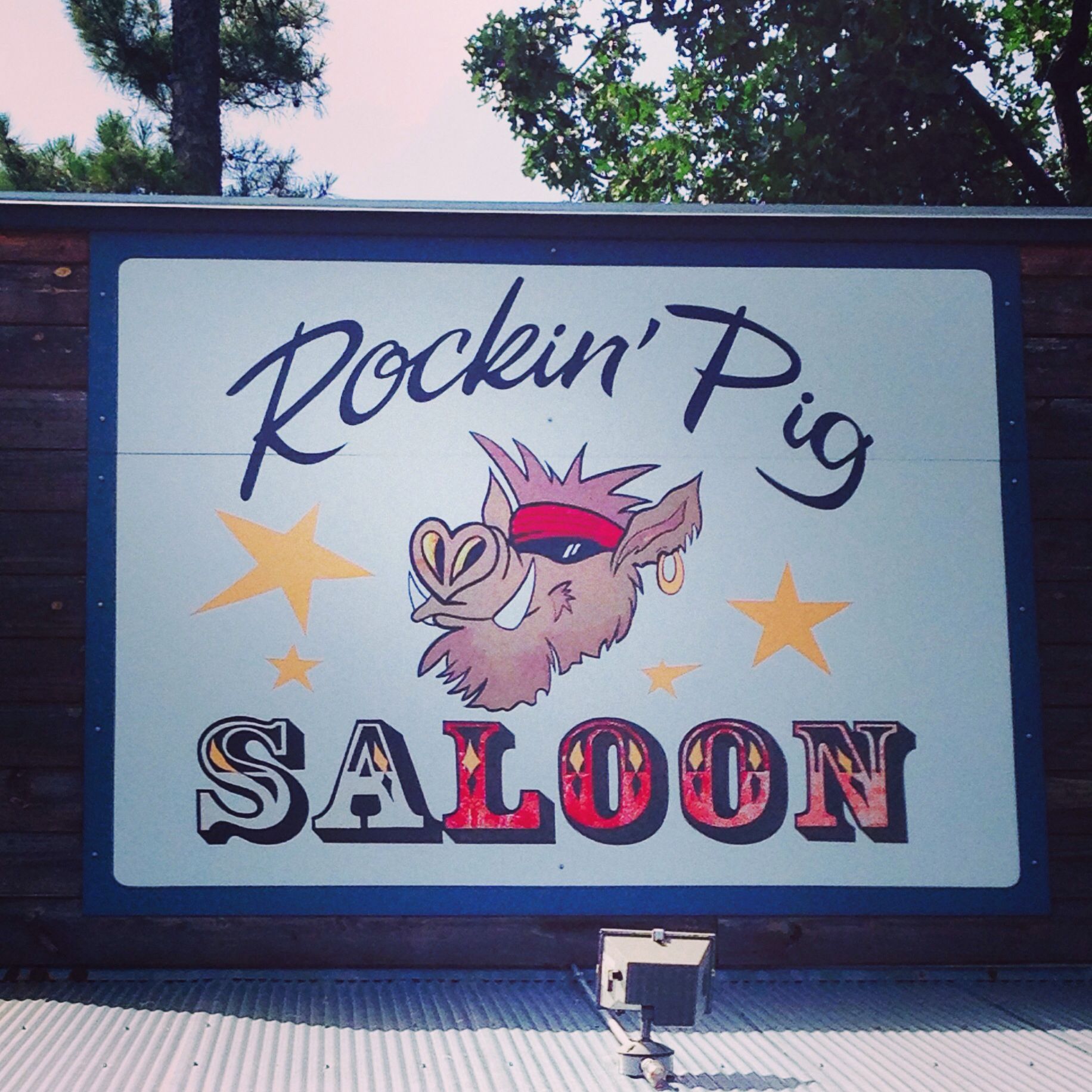 Rockin’ Pig Saloon