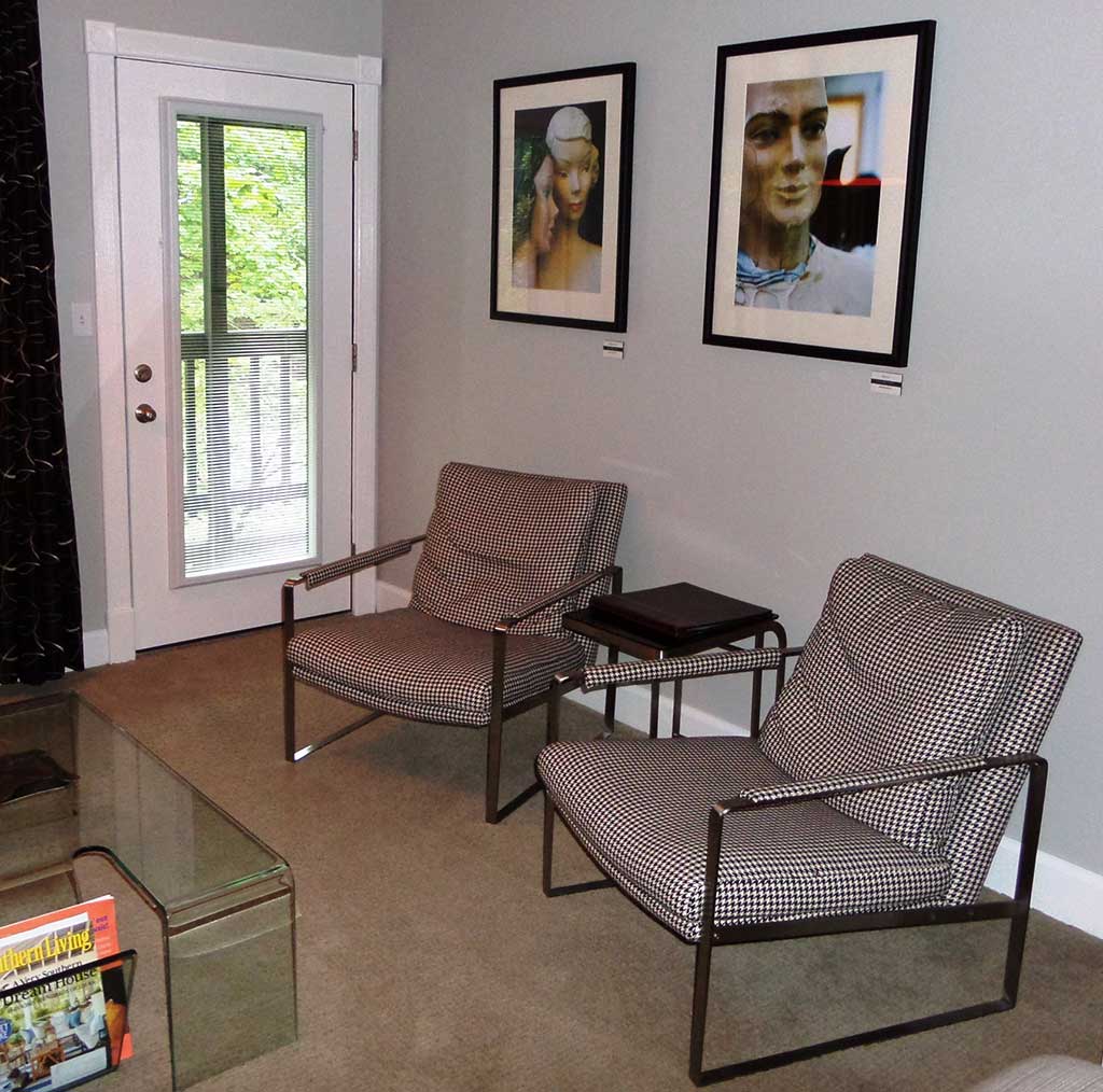 Bella Paradiso Condo 13 - Living Room Chairs